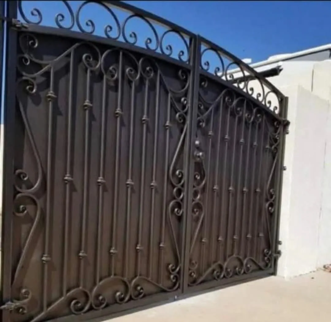 Scrollwork iron gate detail
